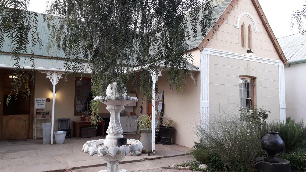 Calvinia Guesthouse Extérieur photo