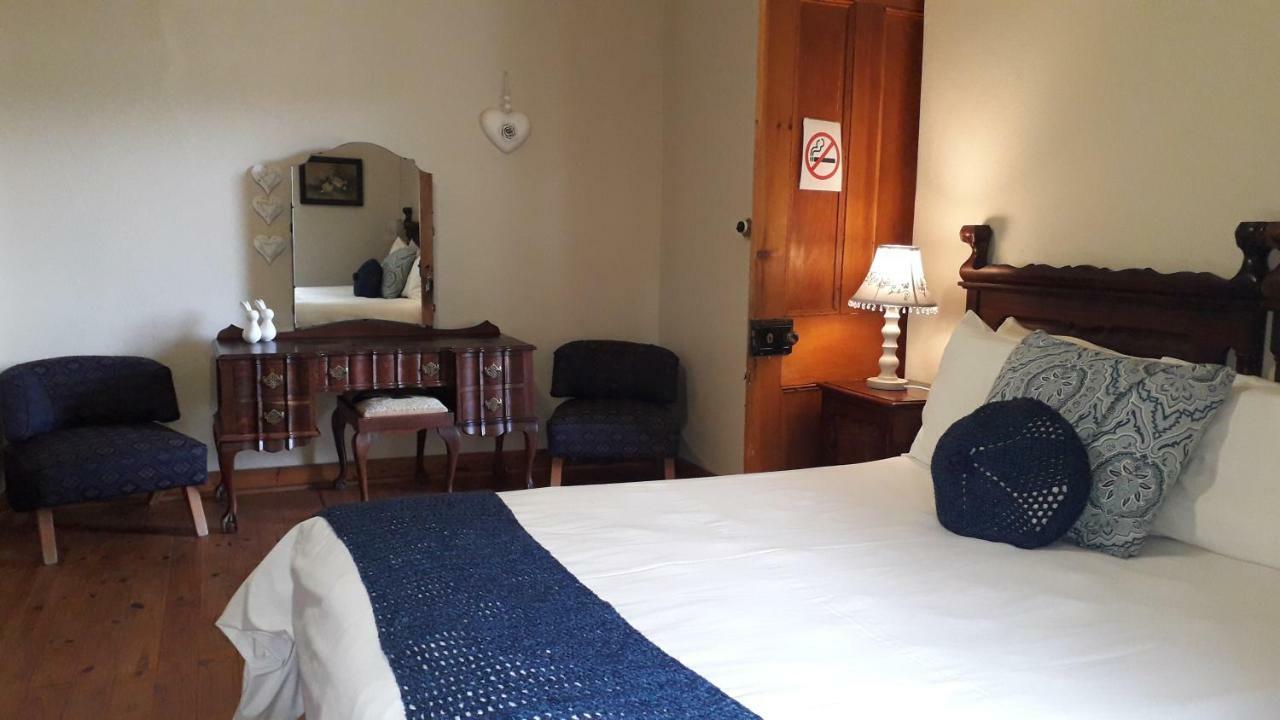 Calvinia Guesthouse Extérieur photo